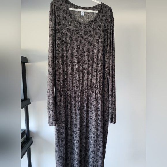 Old Navy super soft midi dress - Picture 1 of 3
